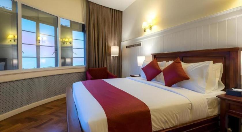 Hotel The Chambers George Town